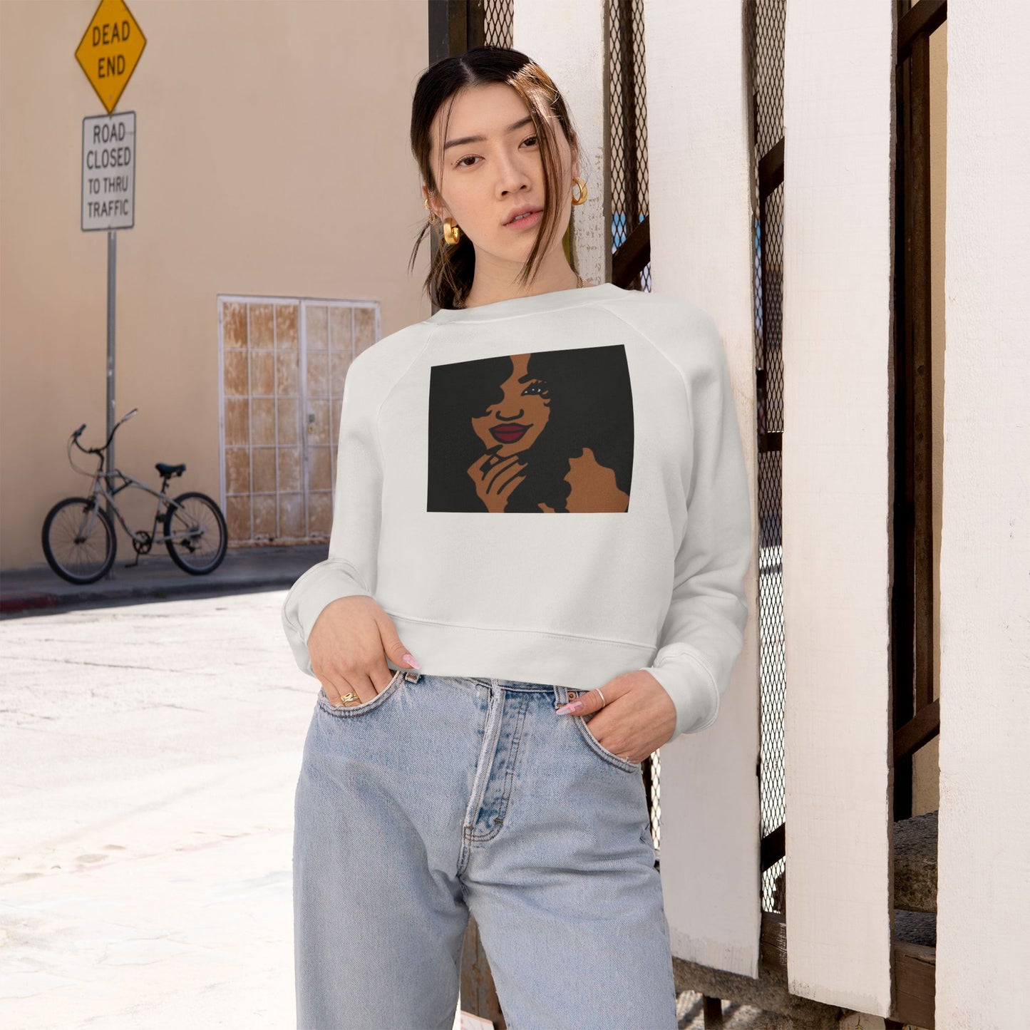Cropped Pullover — Retro Afro Woman Graphic Crop Sweatshirt